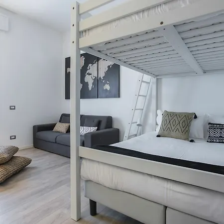 Guest house Erik Langer House 3*
